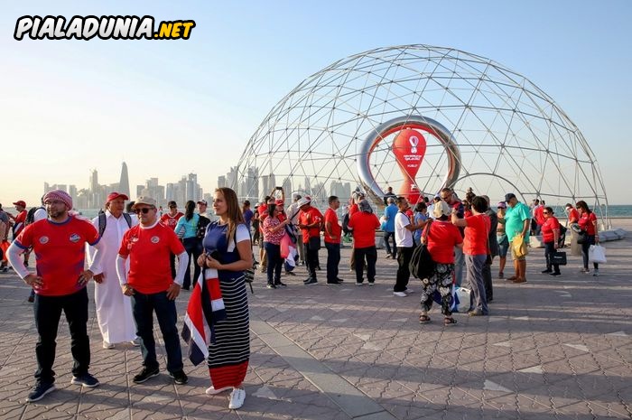 Piala Dunia - Pemerintah Qatar membatasi pengunjung selama Piala Dunia 2022