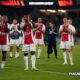Gara-gara Ini, Ronald De Boer Ungkap Biang Keladi Ajax Terjerembab di Zona Degradasi